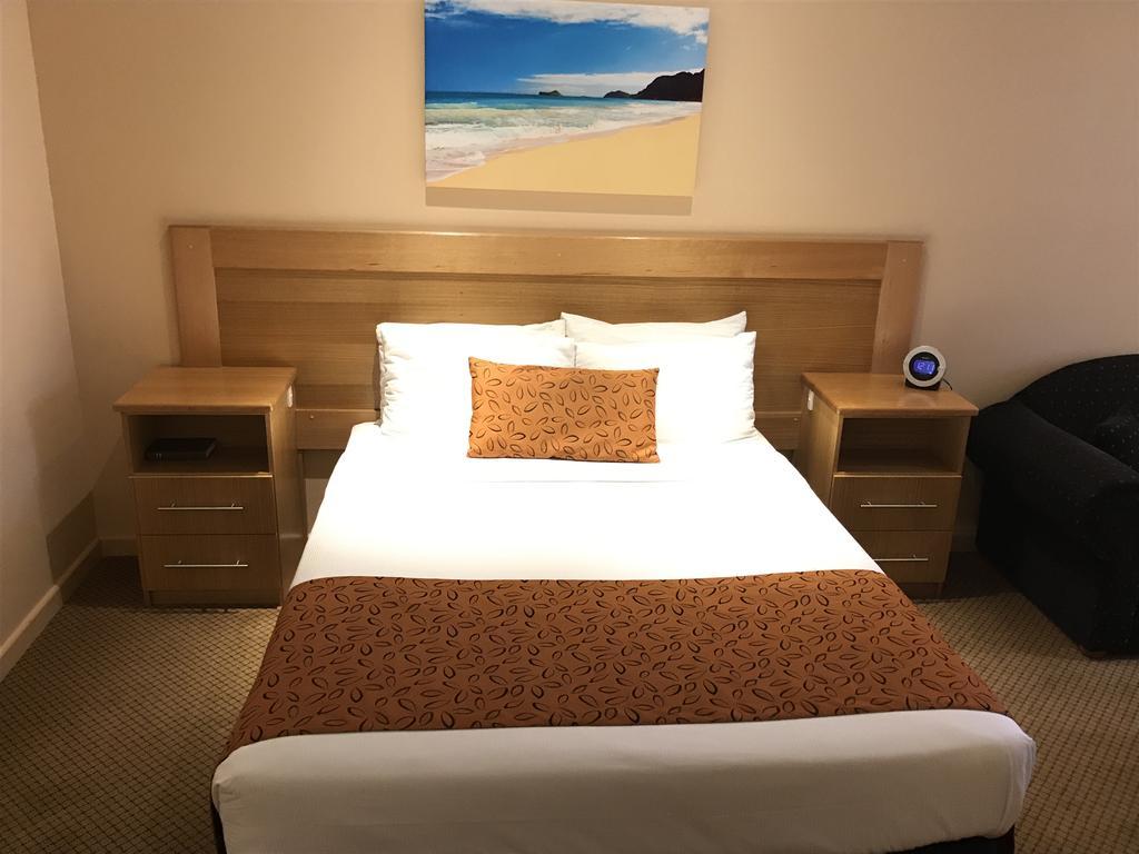 Sunseeker Motor Inn Батманс-Бей Екстер'єр фото